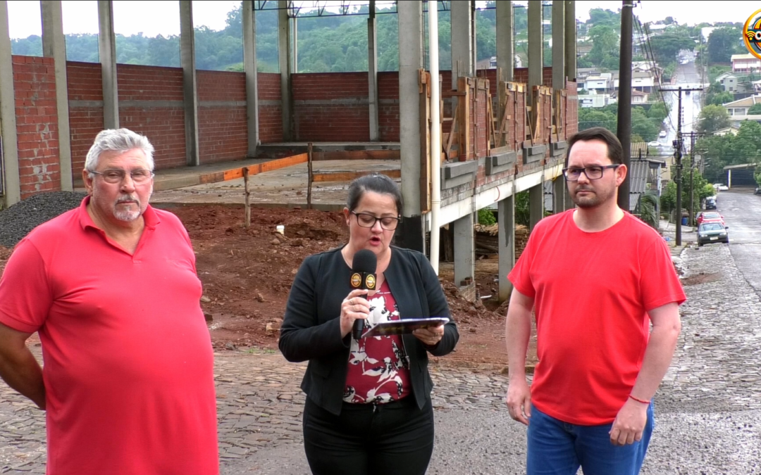 COMUNIDADE CATÓLICA NOSSA SENHORA APARECIDA DO BAIRRO PROGRESSO REALIZA PRIMEIRA MISSA DA NOVA IGREJA EM PALMITOS