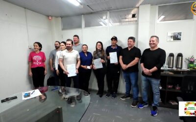 Prefeitura de Palmitos Assina Ordens de Serviço para Revitalização da SC-283 e Pintura do Centro Administrativo