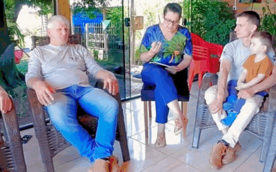 Reportagem Especial – Momento Agronegócio Agora: Granja Orsolin Mostra Ordenha Robotizada em Meio à Crise do Leite