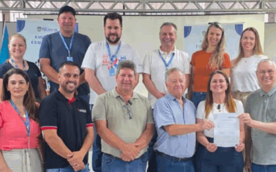 Prefeitura de Palmitos assina Ordem de Serviço para pavimentação de ruas no centro