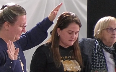 Prefeita Giovana Giacomolli destaca fé e anuncia obras em Palmitos