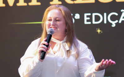 Cris Mathiola destaca força do agro e aproximação com o Oeste durante o Destaque Empresarial de Palmitos