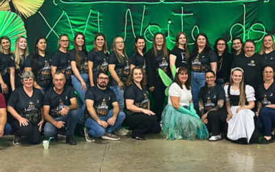 Núcleo Educacional Municipal Aluíno Knapp realiza da XVI Noite do Lampião em alusão ao centenário do município